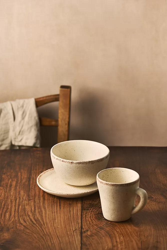 Product photography of artisan ceramics from Barcelona brand
